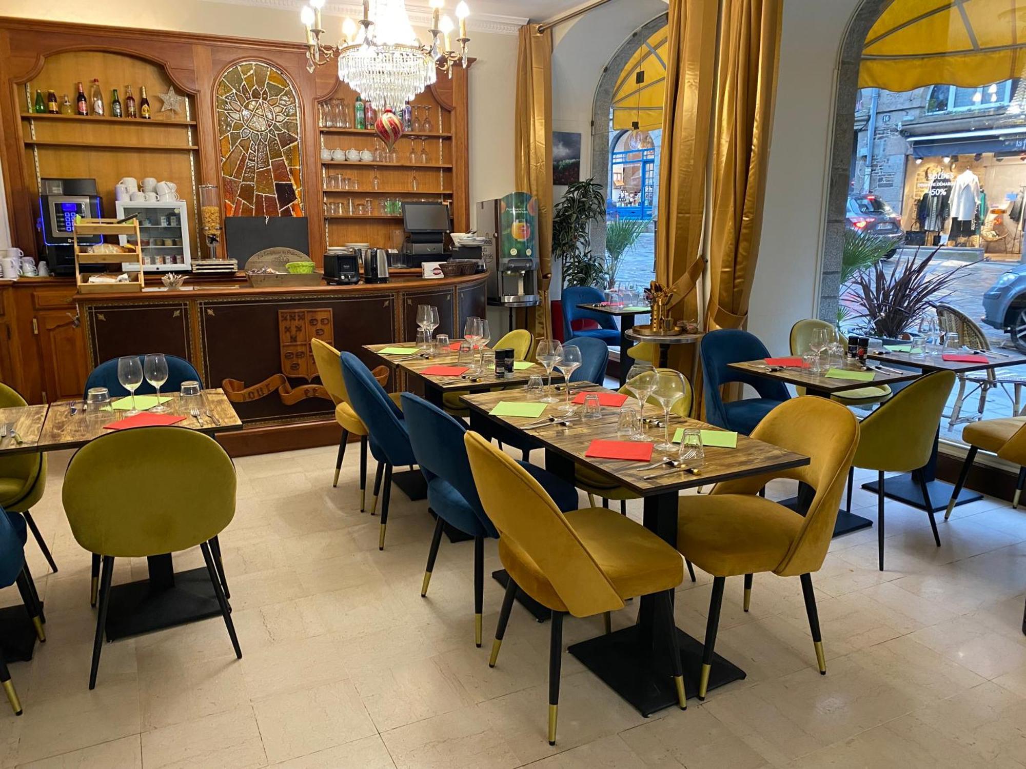 Balzac Hotel Restaurant Fougères Dış mekan fotoğraf